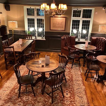 Red Lion Hotel Bakewell Bagian luar foto
